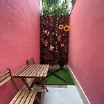 Artsy Getaway - Unbeatable Location! Great For Couples & Digital Nomads * Lisbona