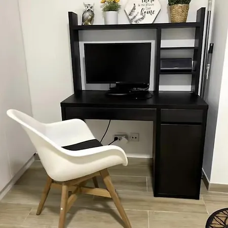 Artsy Getaway - Unbeatable Location! Great For Couples & Digital Nomads * Lisboa