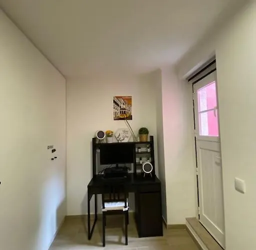 Artsy Getaway - Unbeatable Location! Great For Couples & Digital Nomads Apartamento *