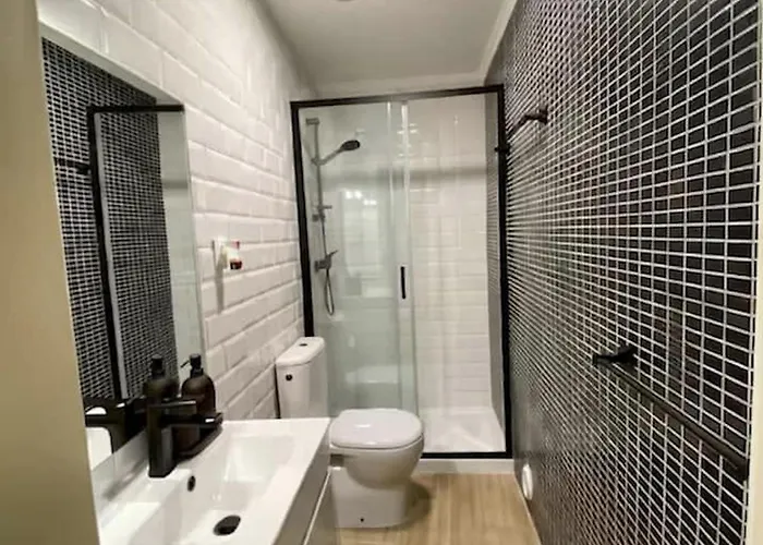 Artsy Getaway - Unbeatable Location! Great For Couples & Digital Nomads Apartamento