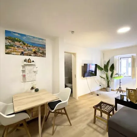 Apartament Artsy Getaway - Unbeatable Location! Great For Couples & Digital Nomads Lizbona