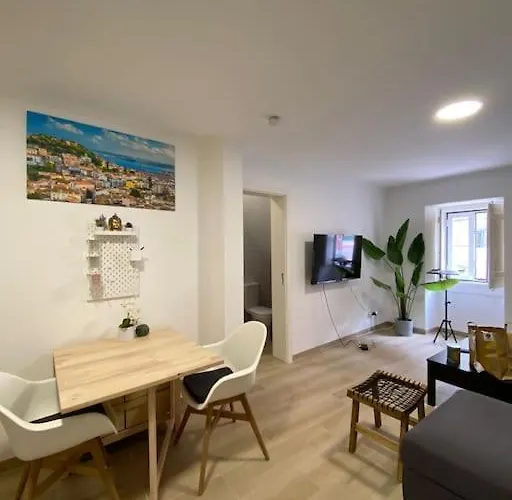 Artsy Getaway - Unbeatable Location! Great For Couples & Digital Nomads Appartamento